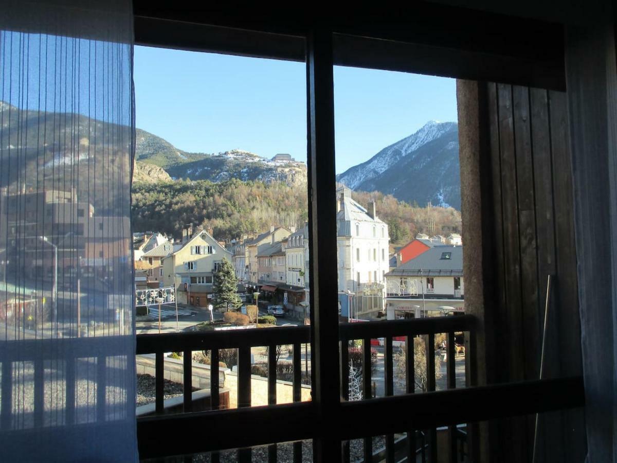 Central Parc Briançon Exterior foto